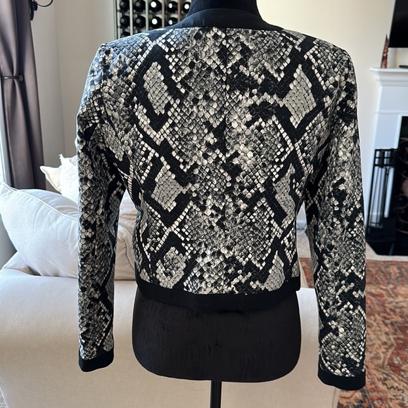 Michael Kors Snake Skin Print Jacket size 10P - Picture 6 of 11